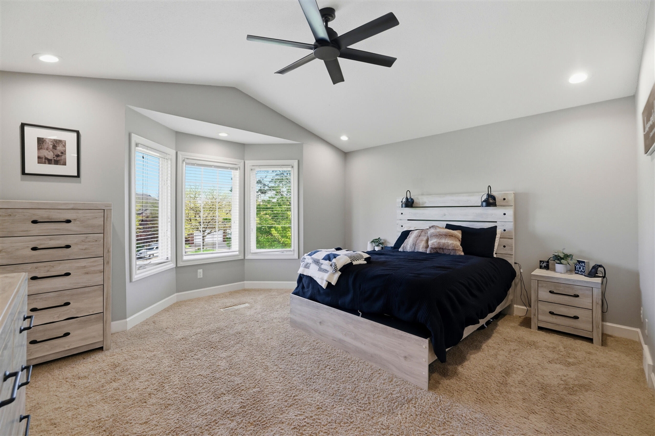 7355 Old Lantern Drive, Caledonia, MI, 49316-9004