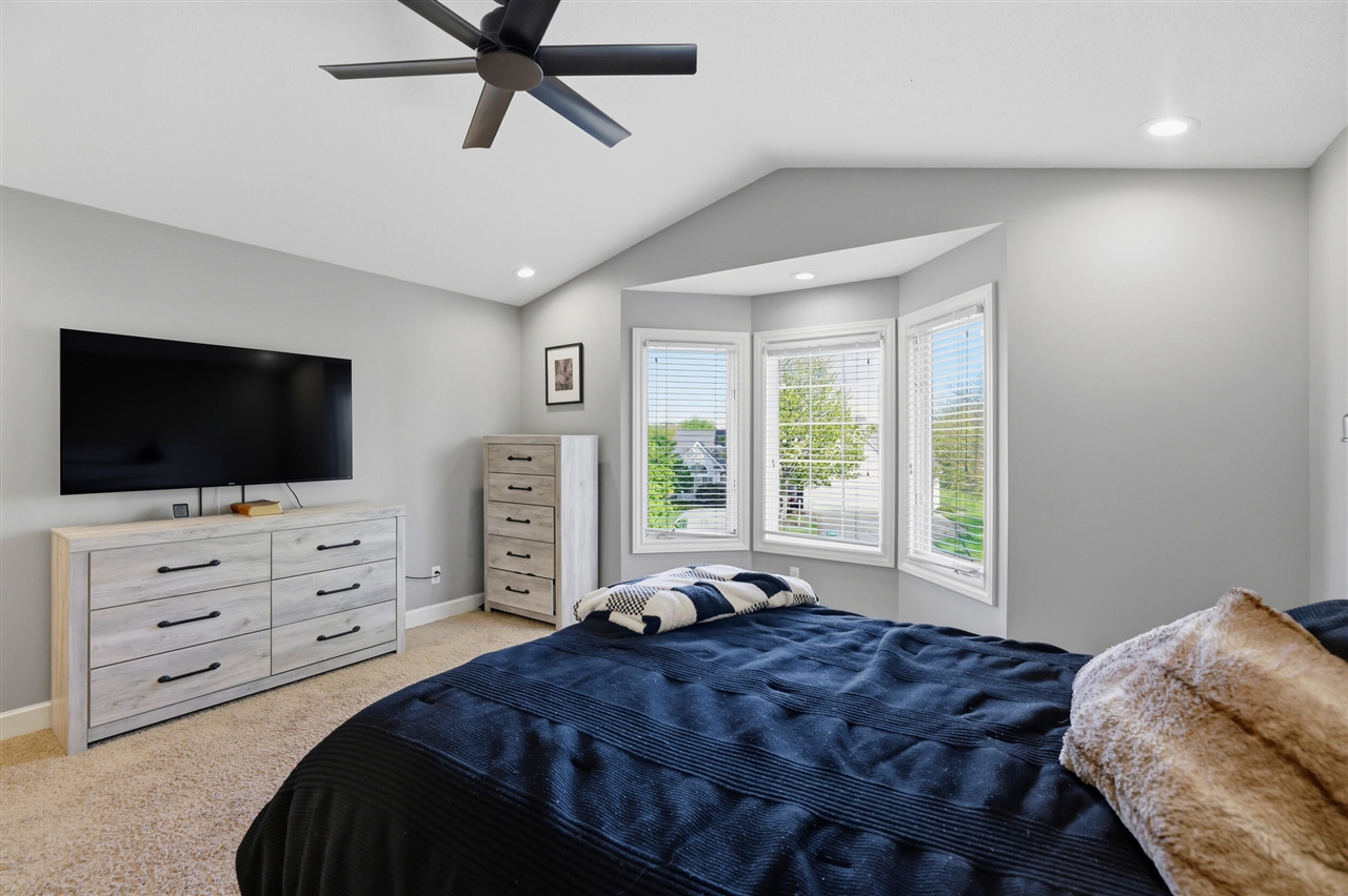 7355 Old Lantern Drive, Caledonia, MI, 49316-9004