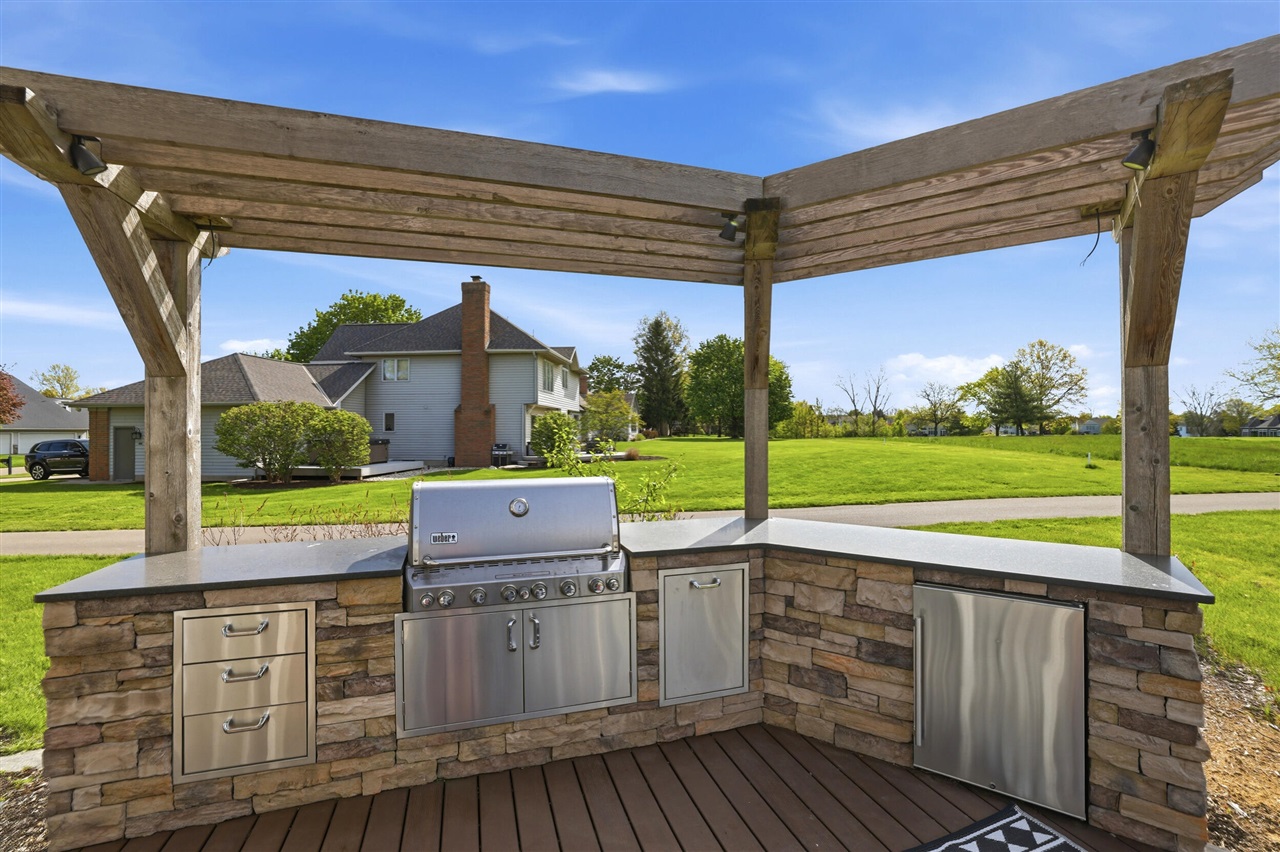 7355 Old Lantern Drive, Caledonia, MI, 49316-9004