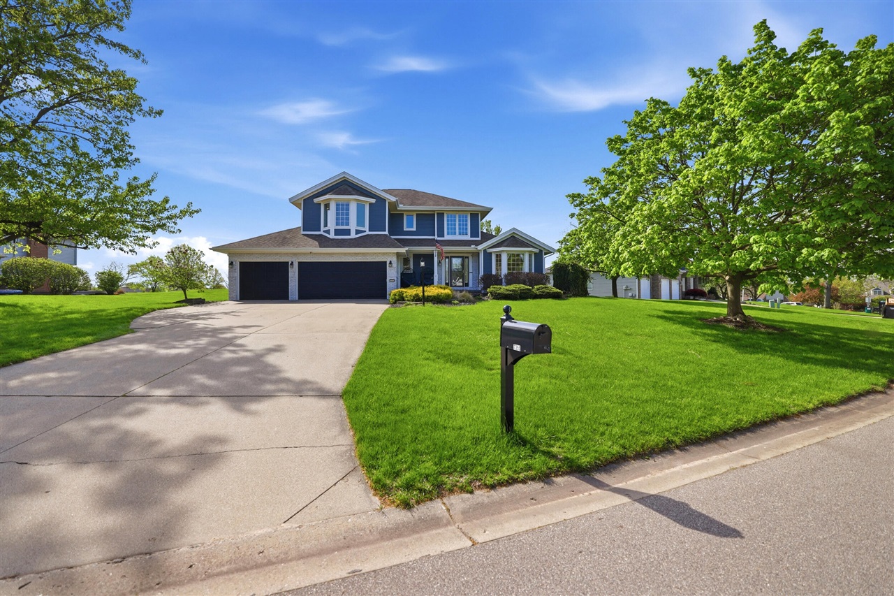 7355 Old Lantern Drive, Caledonia, MI, 49316-9004