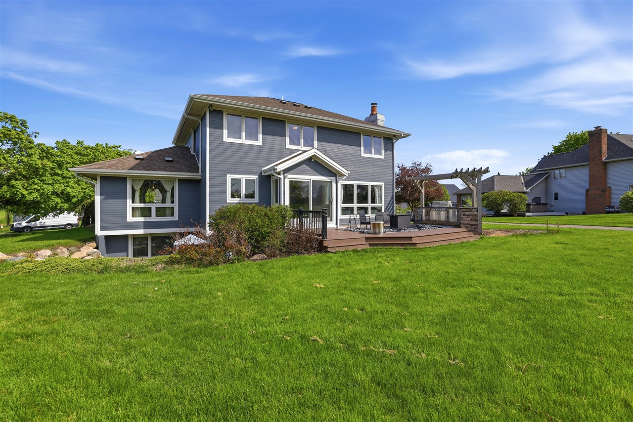 7355 Old Lantern Drive, Caledonia, MI, 49316-9004