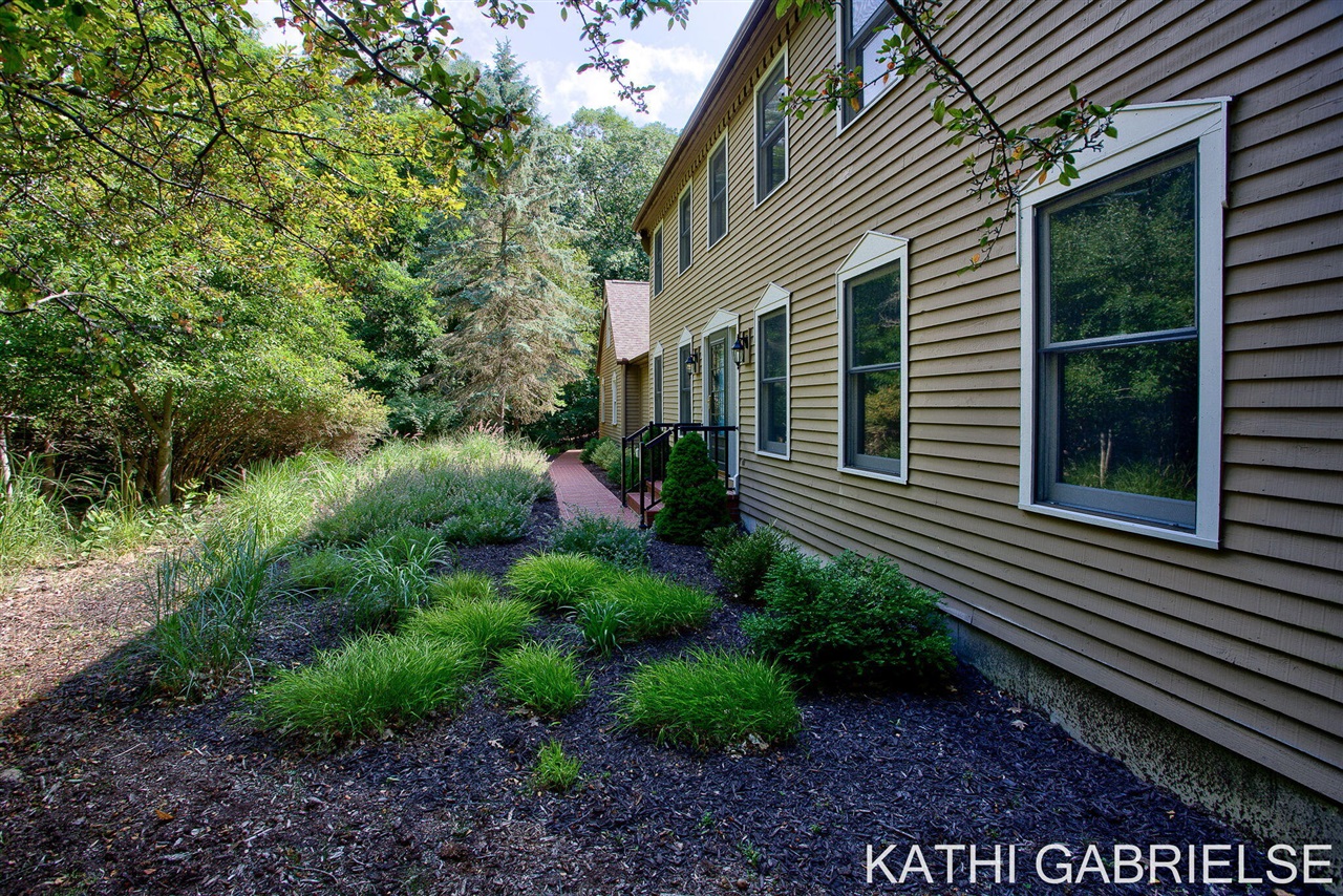 3rd image of 313 Stickney Ridge Rd, Grand Haven, MI 49417 | MLS# 70530337