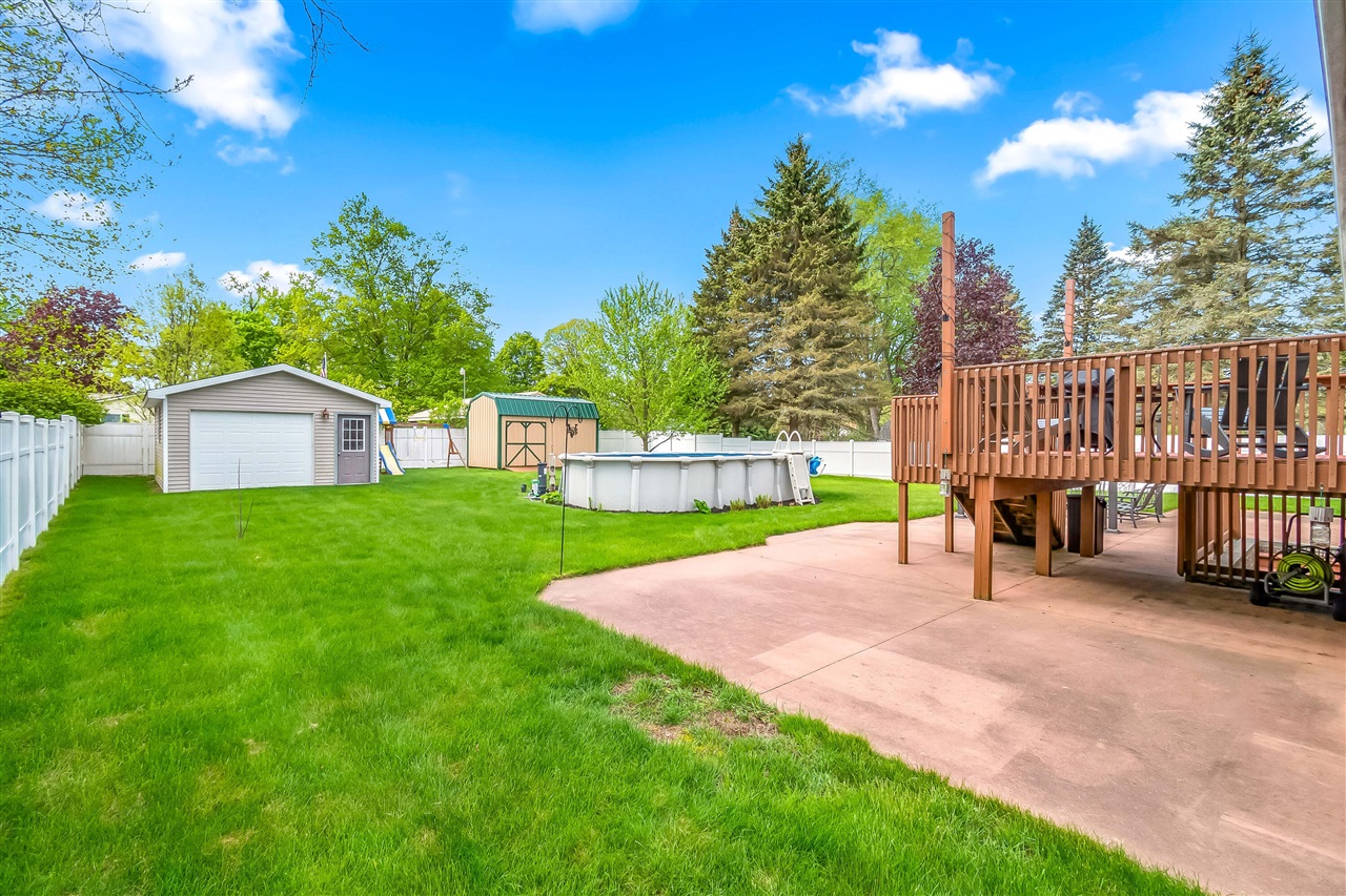 301 Case Street, Jonesville, MI, 49250-9416