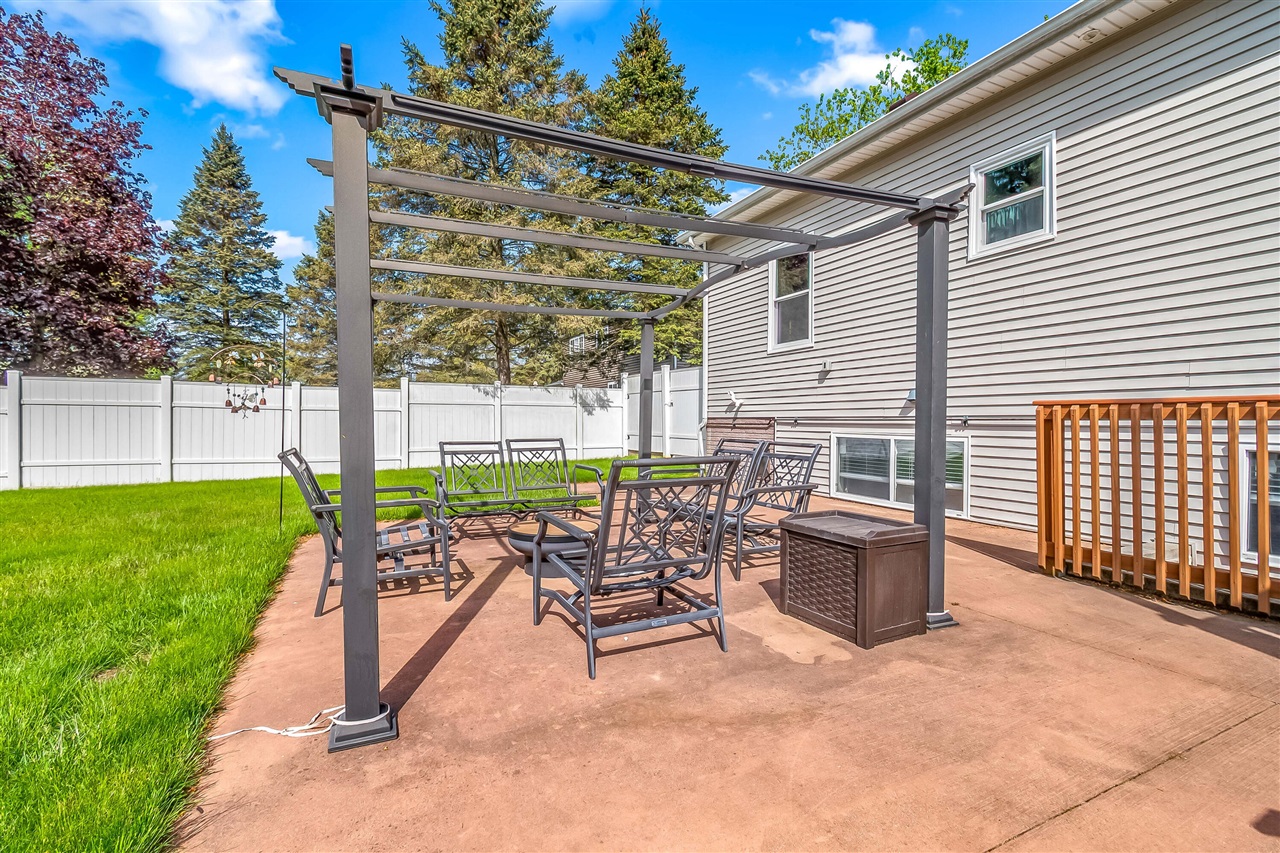 301 Case Street, Jonesville, MI, 49250-9416