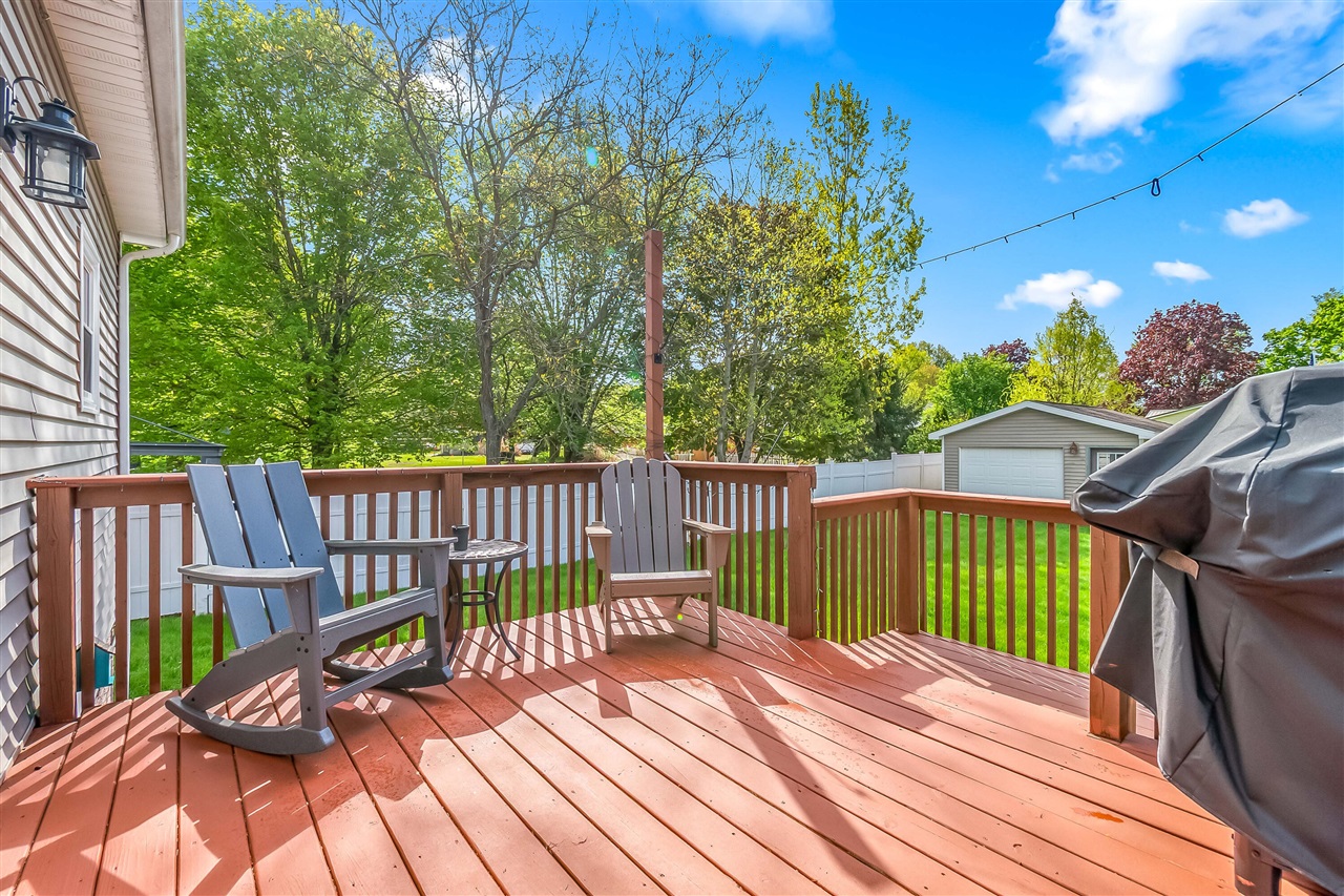 301 Case Street, Jonesville, MI, 49250-9416