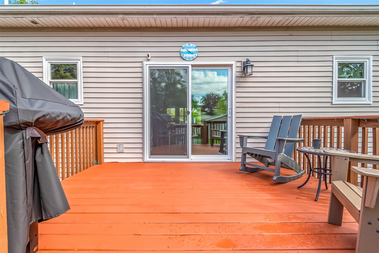301 Case Street, Jonesville, MI, 49250-9416