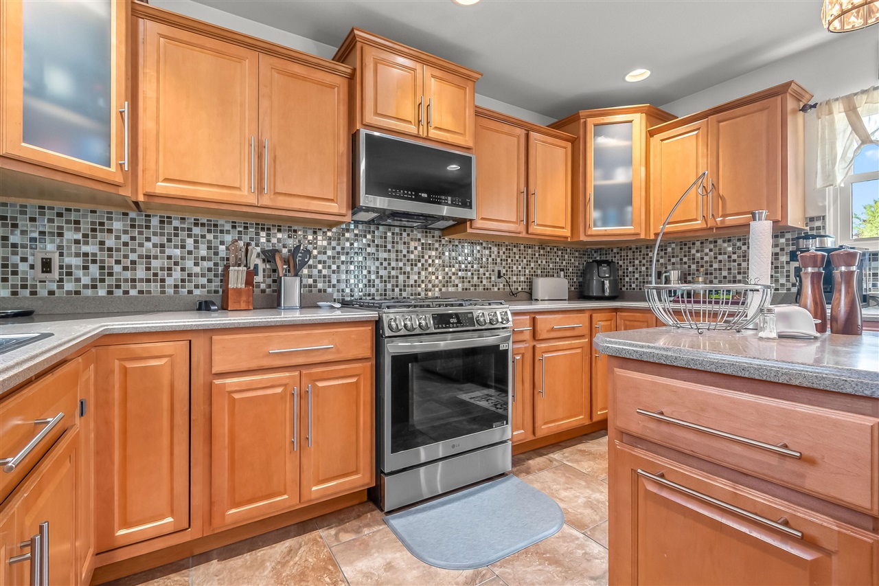 301 Case Street, Jonesville, MI, 49250-9416