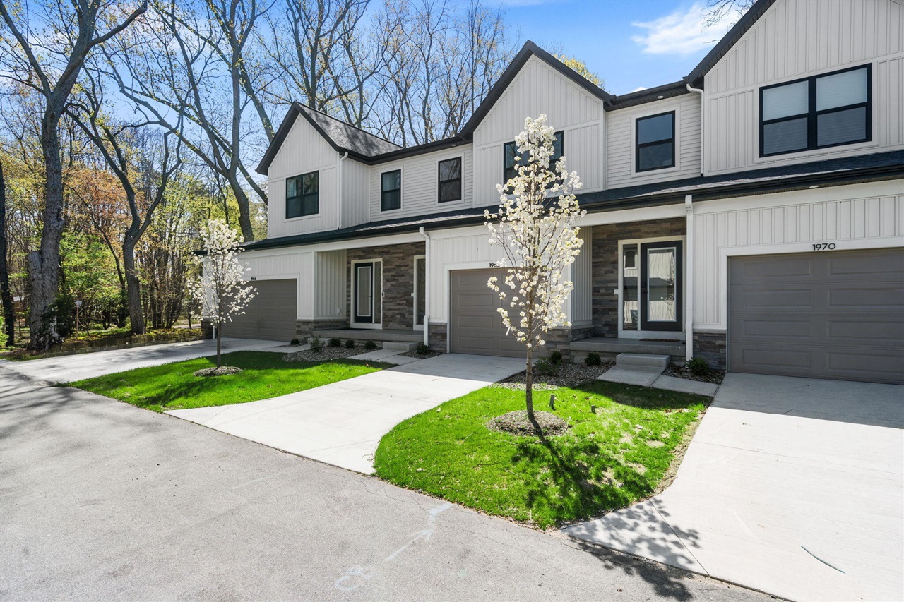 1968 S Shorewood Lane, Holland, MI, 49423-4314