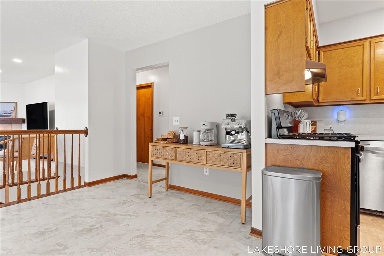 1065 Superior Court, Holland, MI, 49424-2526