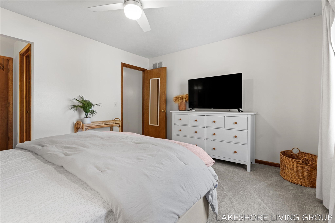 1065 Superior Court, Holland, MI, 49424-2526