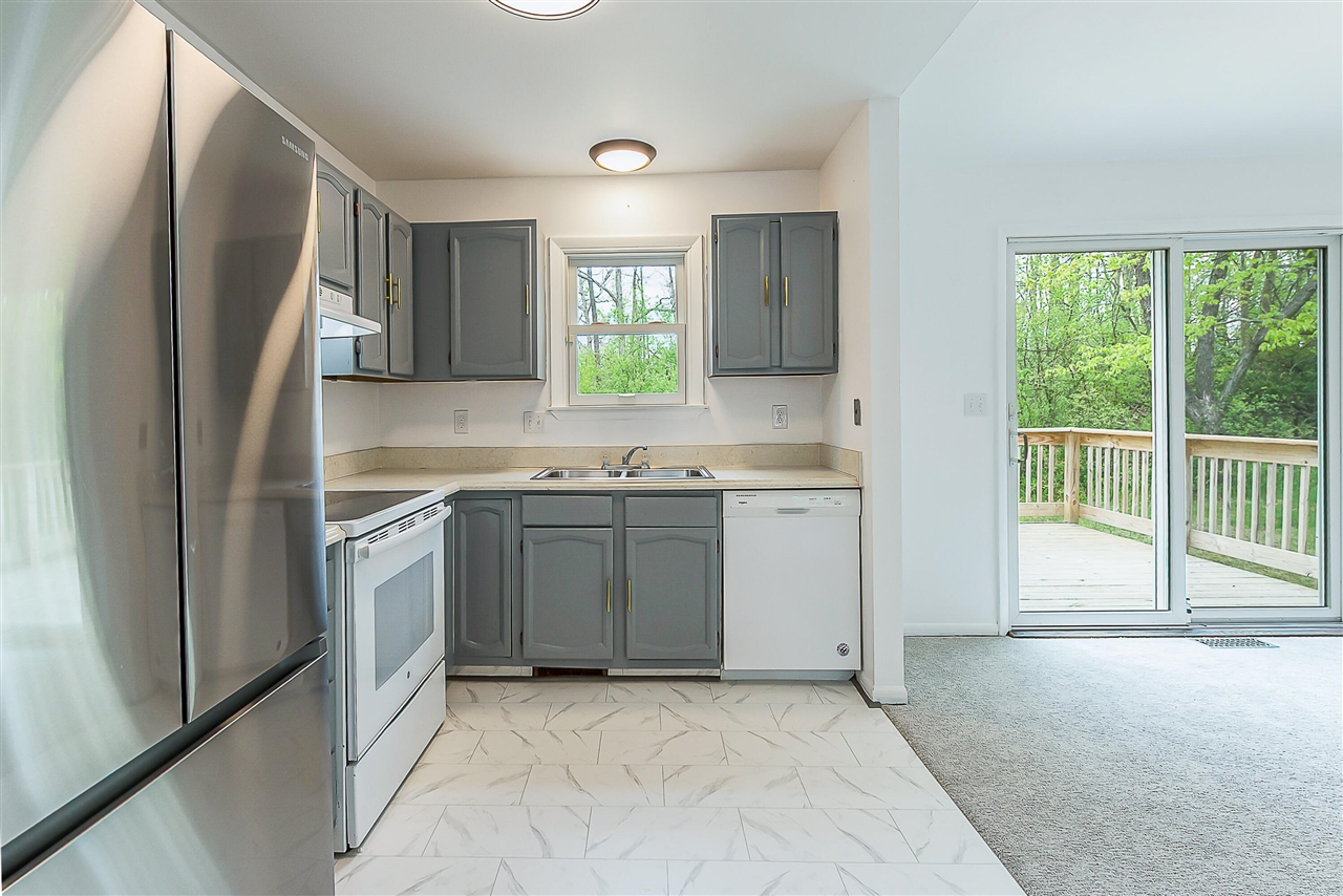 2105 Foss Court, Ann Arbor, MI, 48103-2401