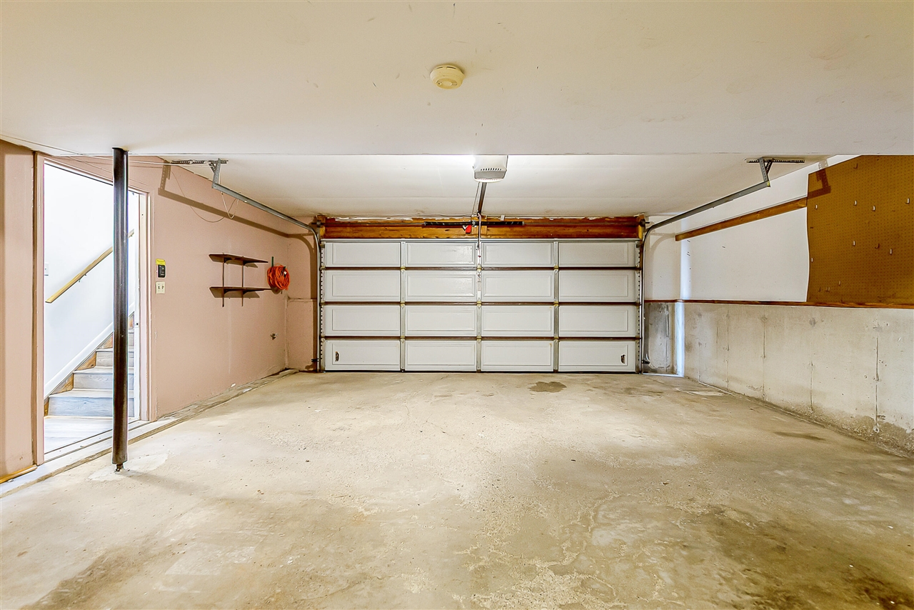 2105 Foss Court, Ann Arbor, MI, 48103-2401