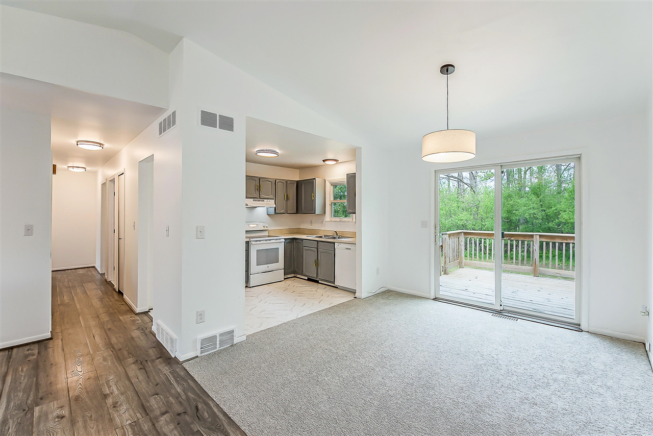 2105 Foss Court, Ann Arbor, MI, 48103-2401