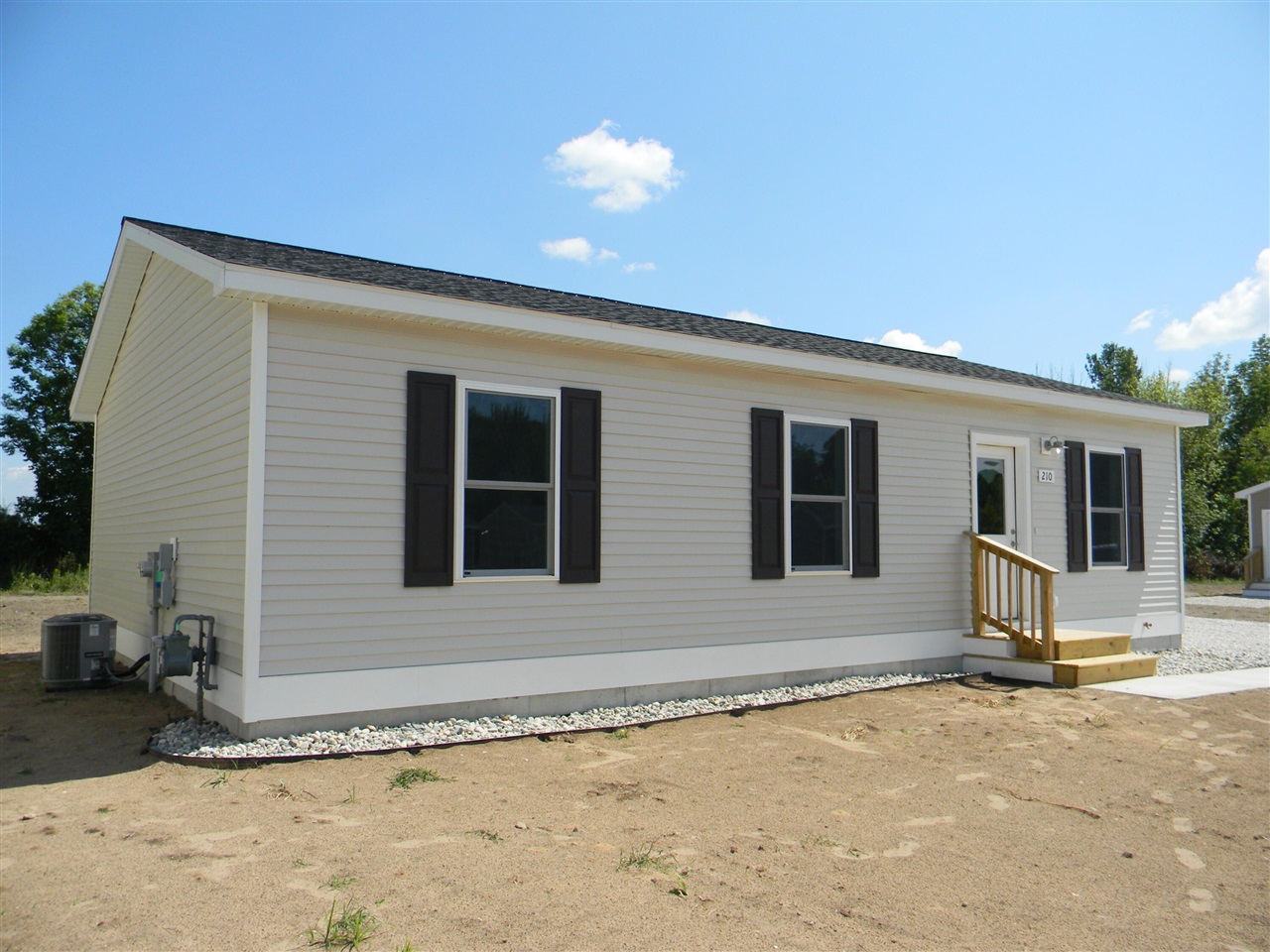 210 Taylors Court, Scottville, MI, 49454-2000