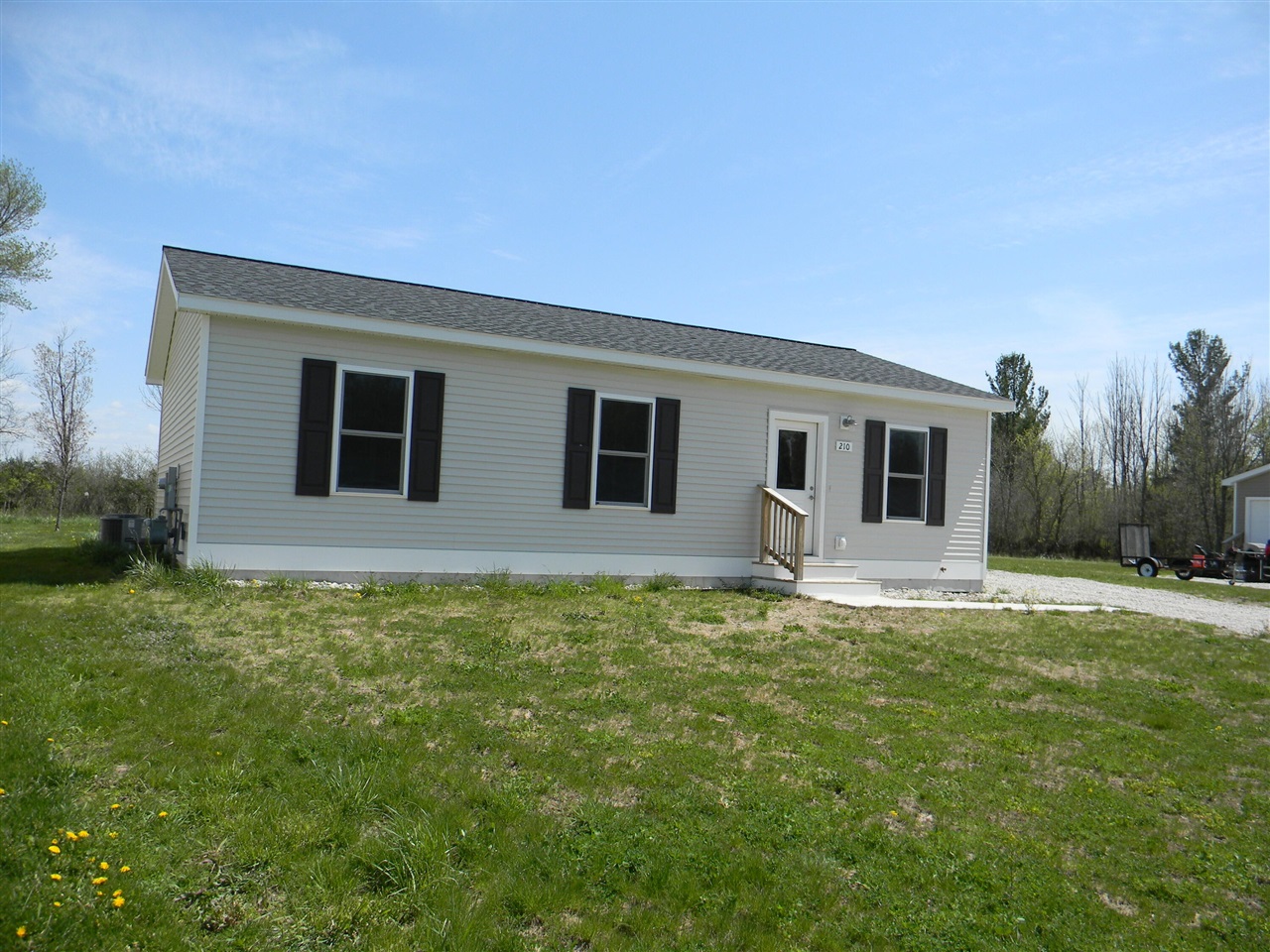 210 Taylors Court, Scottville, MI, 49454-2000