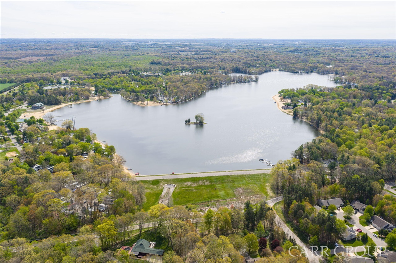 3720 James Street, Dorr, MI, 49323-9041