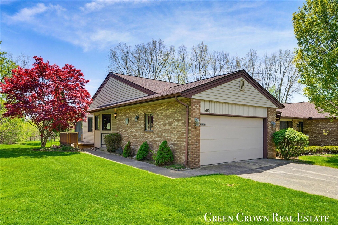 580 Gardenview Drive, Byron Center, MI, 49315-8341