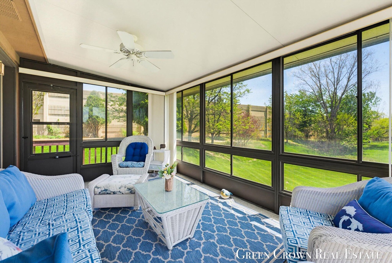 580 Gardenview Drive, Byron Center, MI, 49315-8341