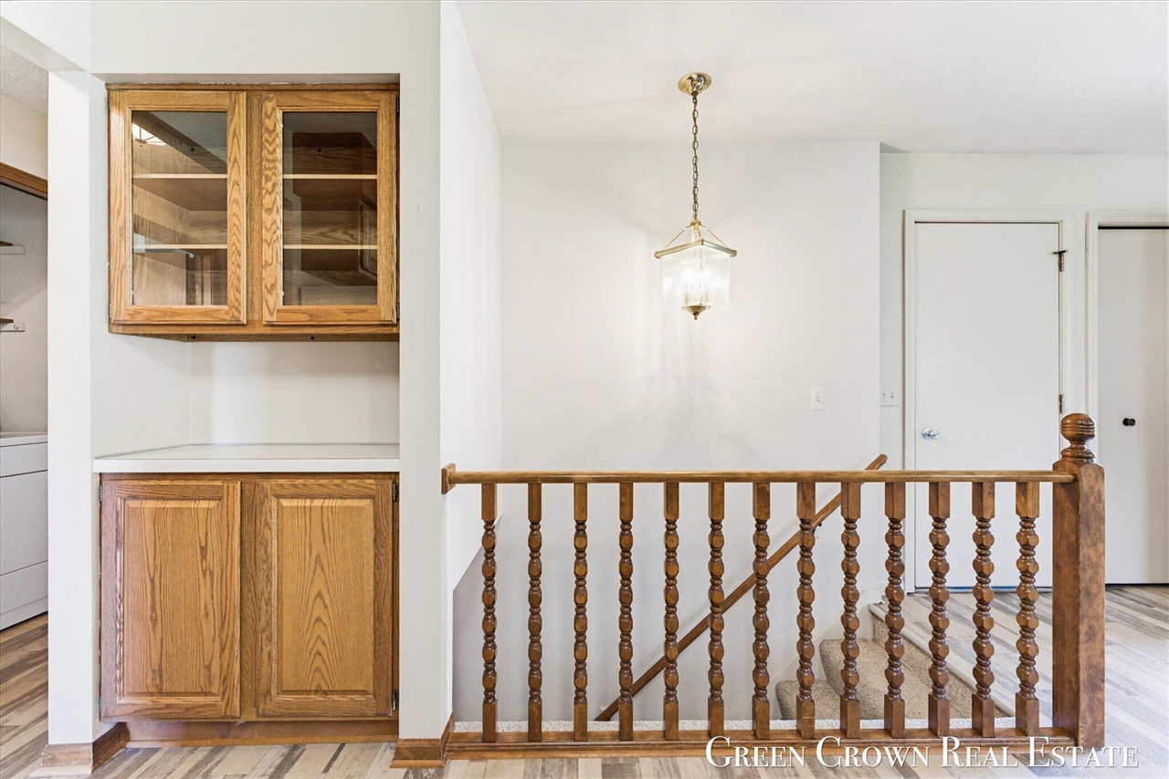 580 Gardenview Drive, Byron Center, MI, 49315-8341