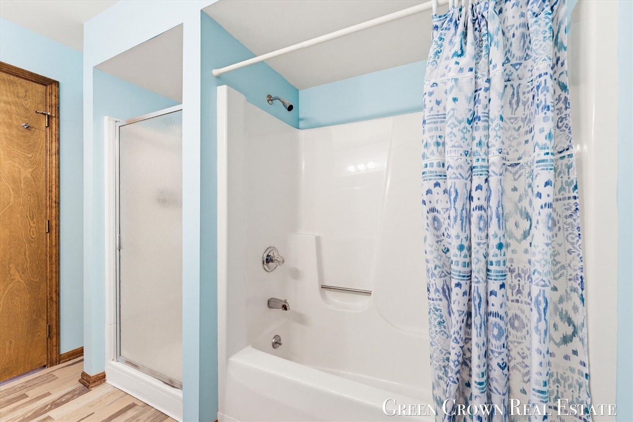 580 Gardenview Drive, Byron Center, MI, 49315-8341
