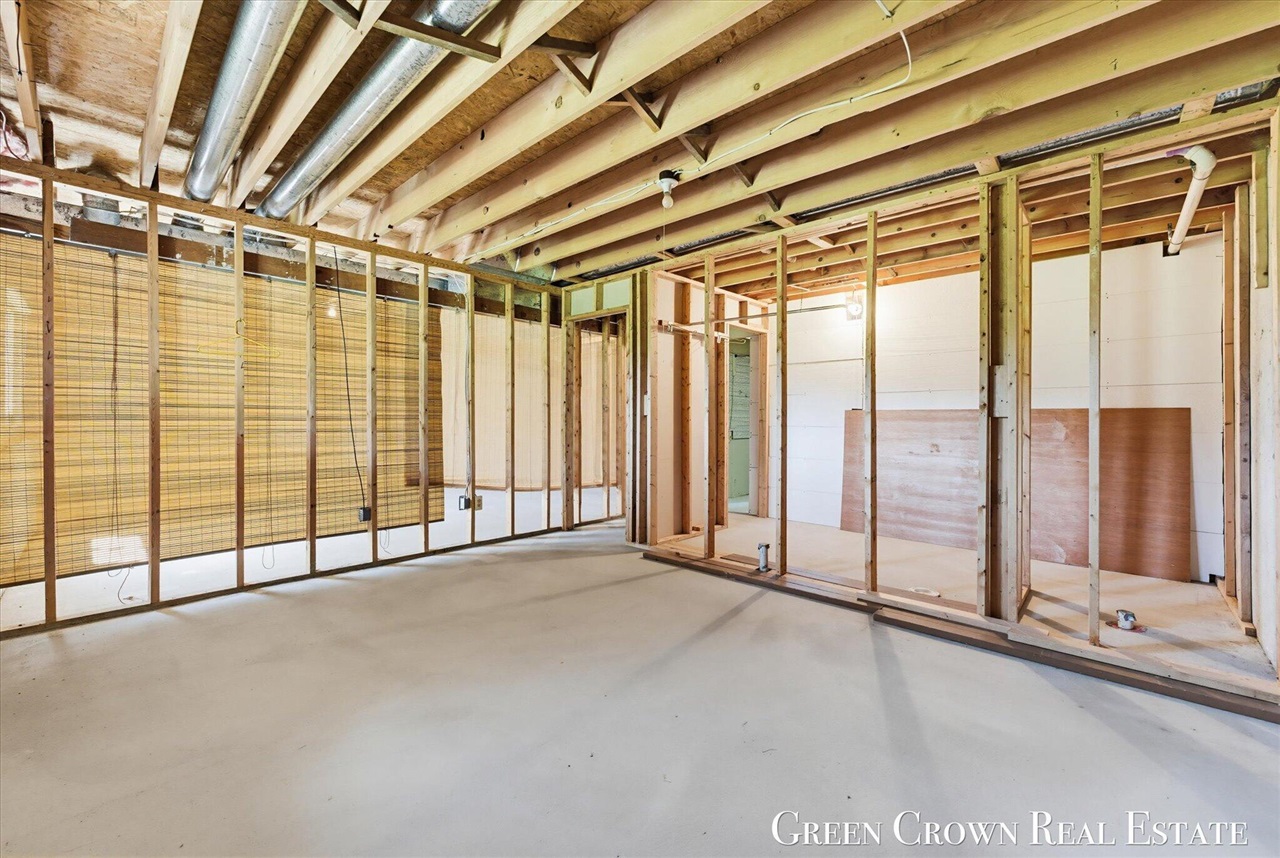 580 Gardenview Drive, Byron Center, MI, 49315-8341