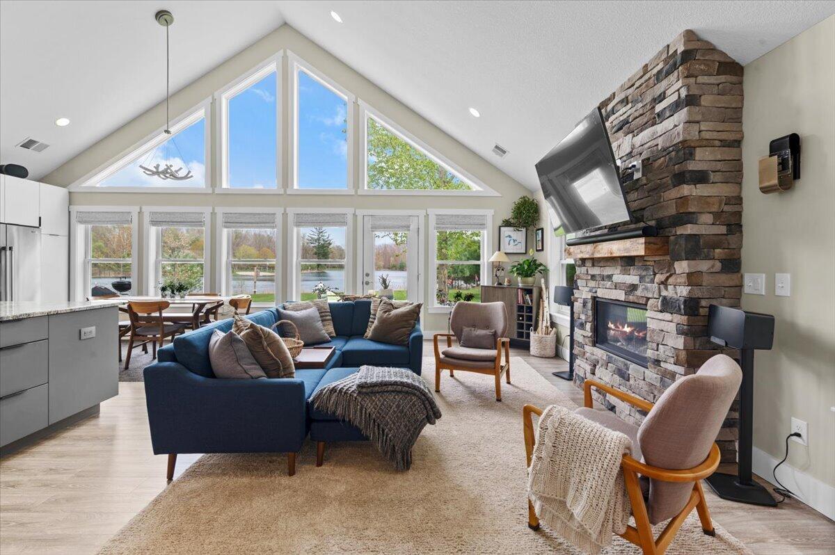 6619 Donegal Court, Canadian Lakes, MI, 49346-9128