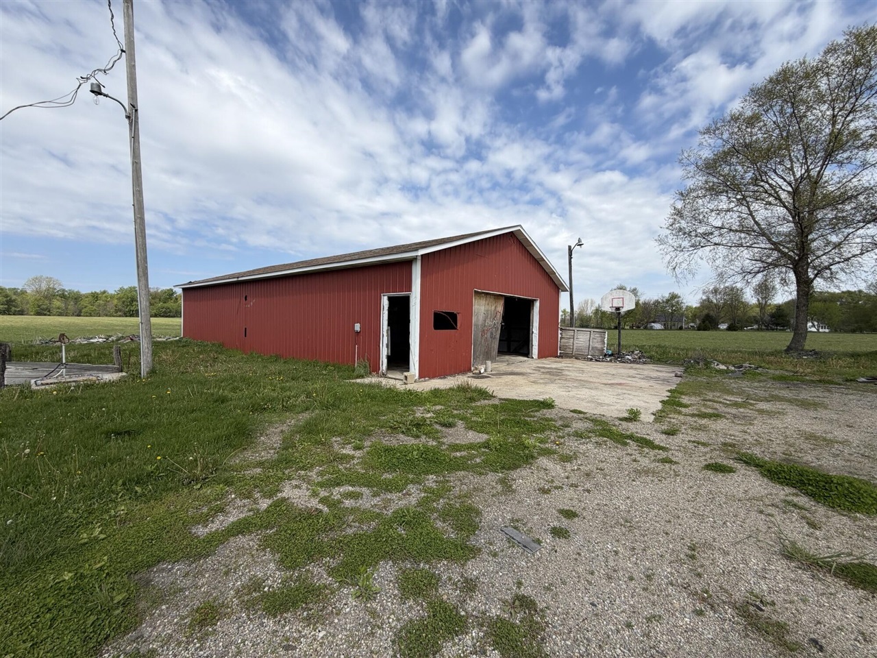 91402 Celery Center Road, Decatur, MI, 49045-9239