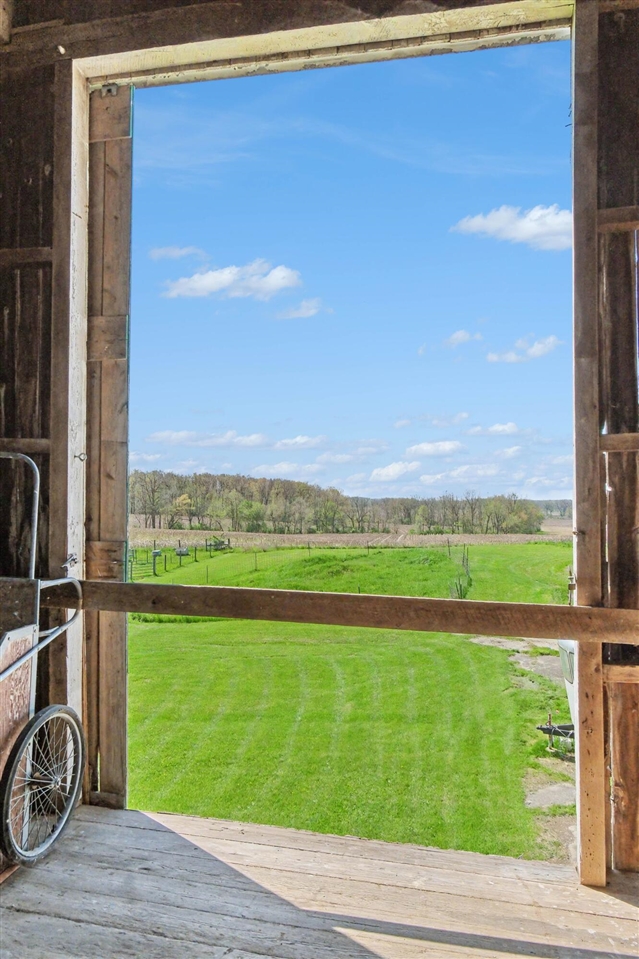 8885 Burmeister Road, Saline, MI, 48176-9653