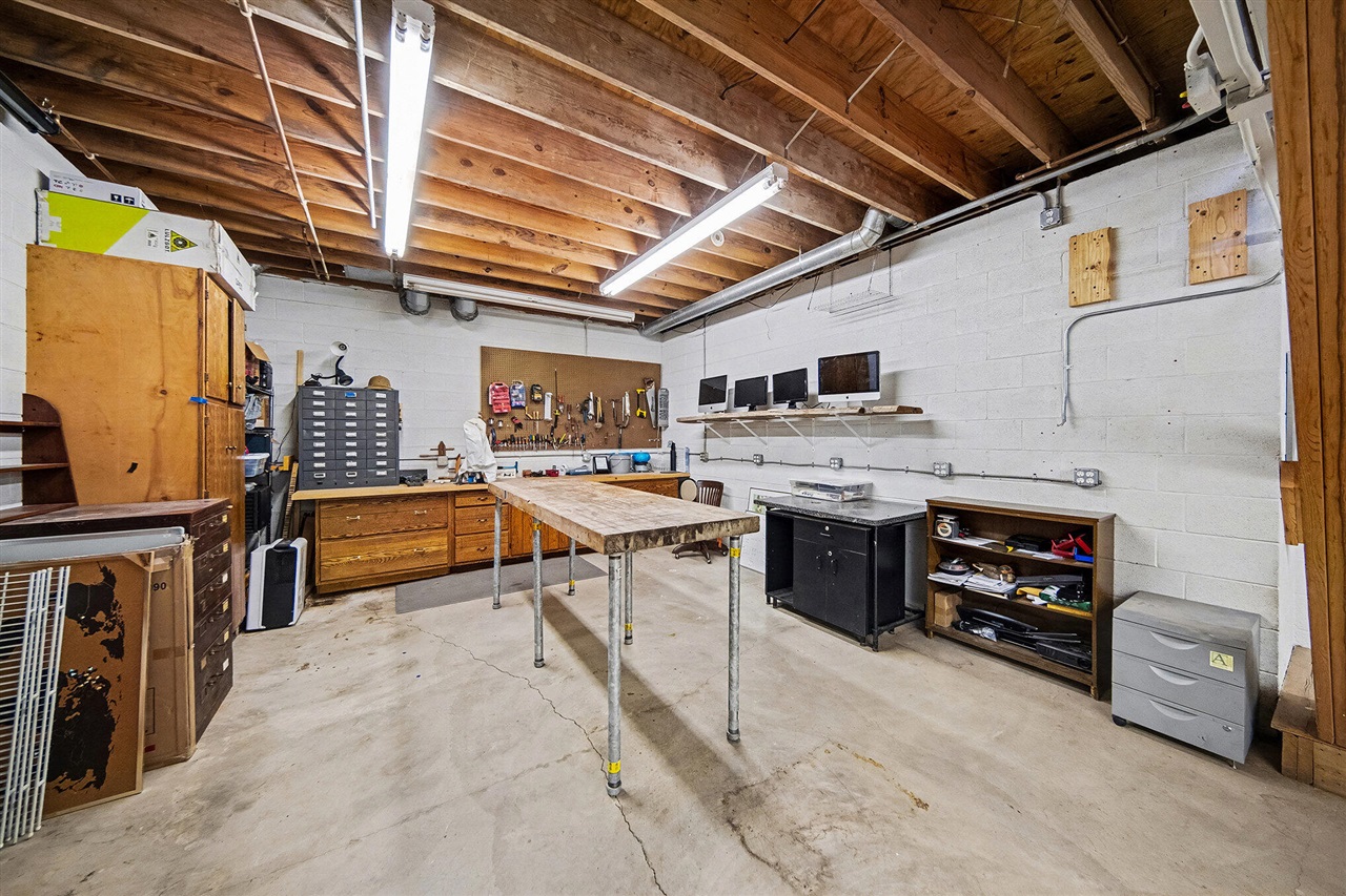 8885 Burmeister Road, Saline, MI, 48176-9653