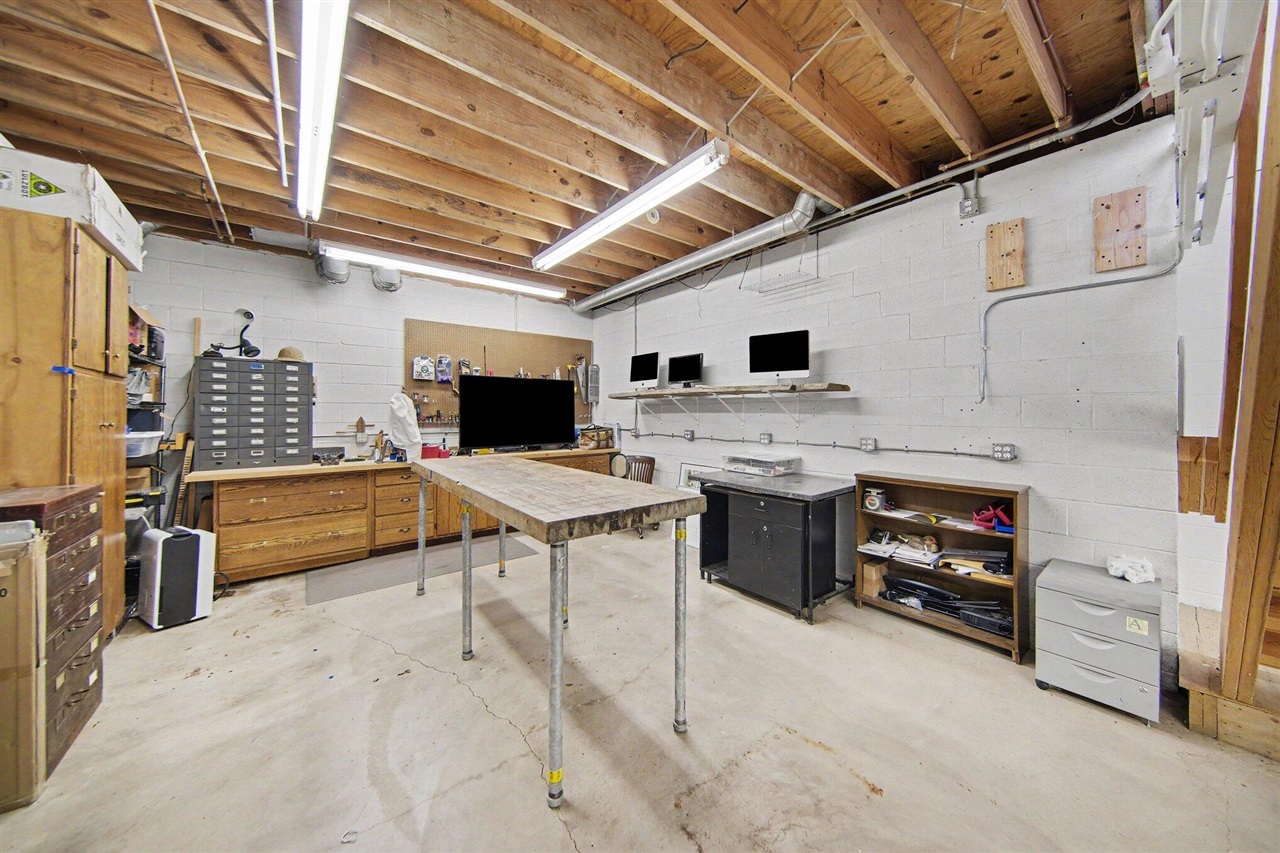 8885 Burmeister Road, Saline, MI, 48176-9653