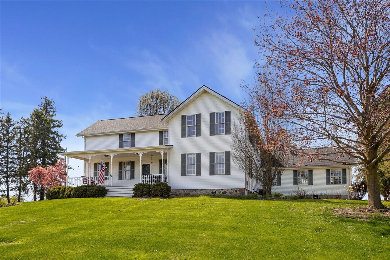 8885 Burmeister Road, Saline, MI, 48176-9653