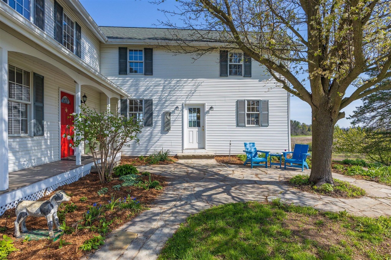 8885 Burmeister Road, Saline, MI, 48176-9653