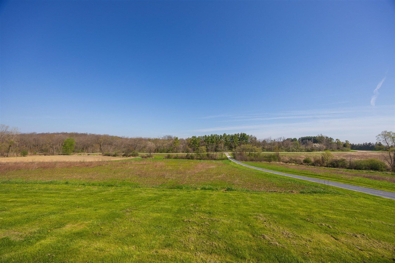 8885 Burmeister Road, Saline, MI, 48176-9653