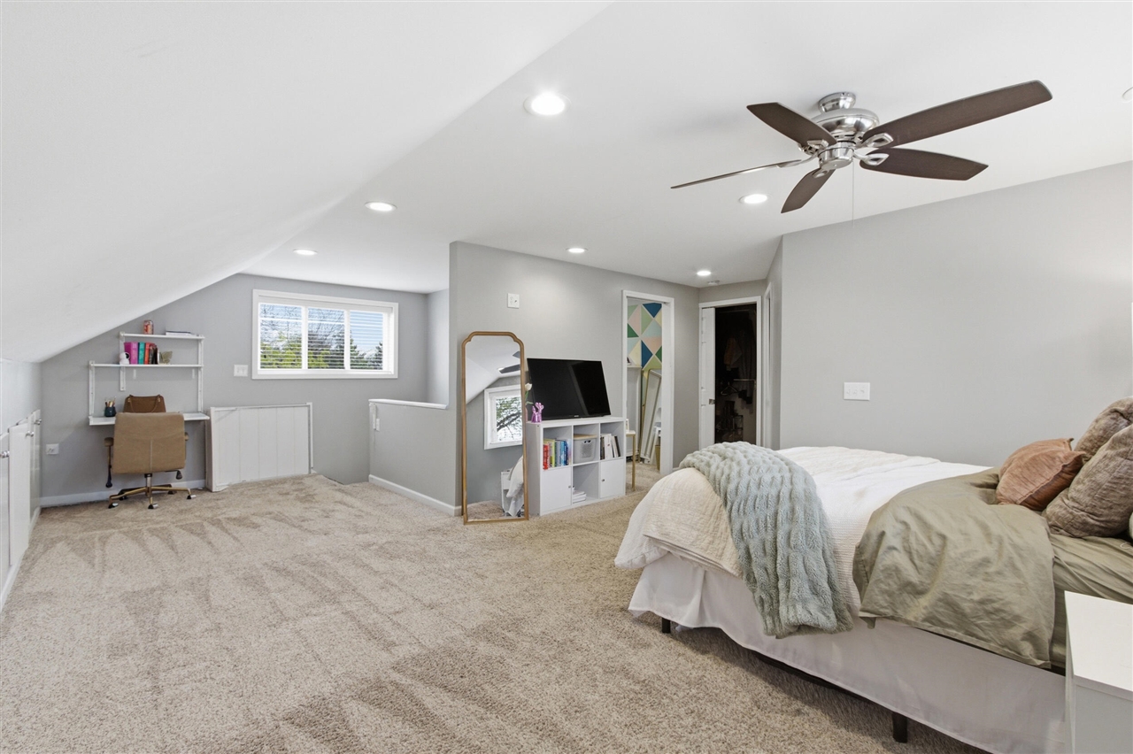 3224 N Wilson Avenue, Royal Oak, MI, 48073-3581
