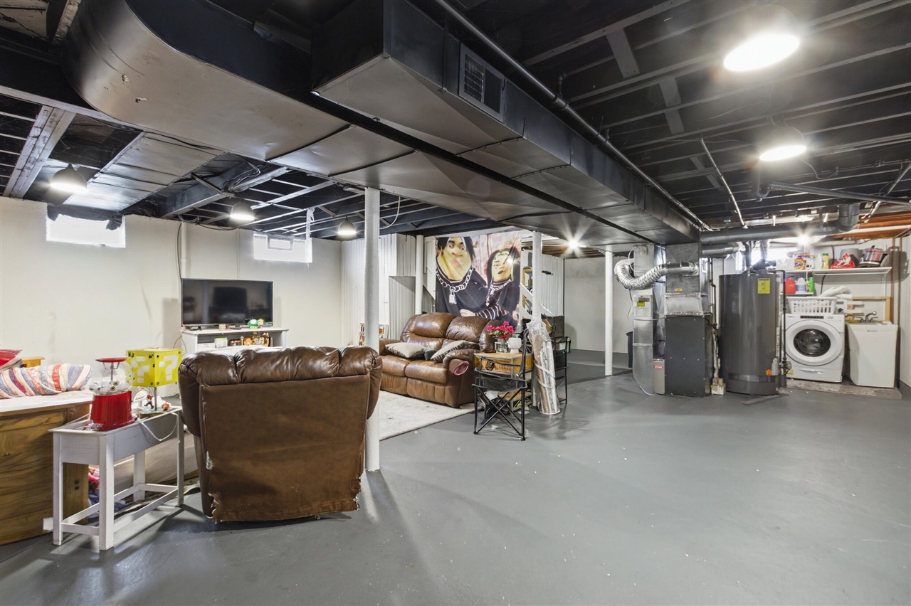 3224 N Wilson Avenue, Royal Oak, MI, 48073-3581