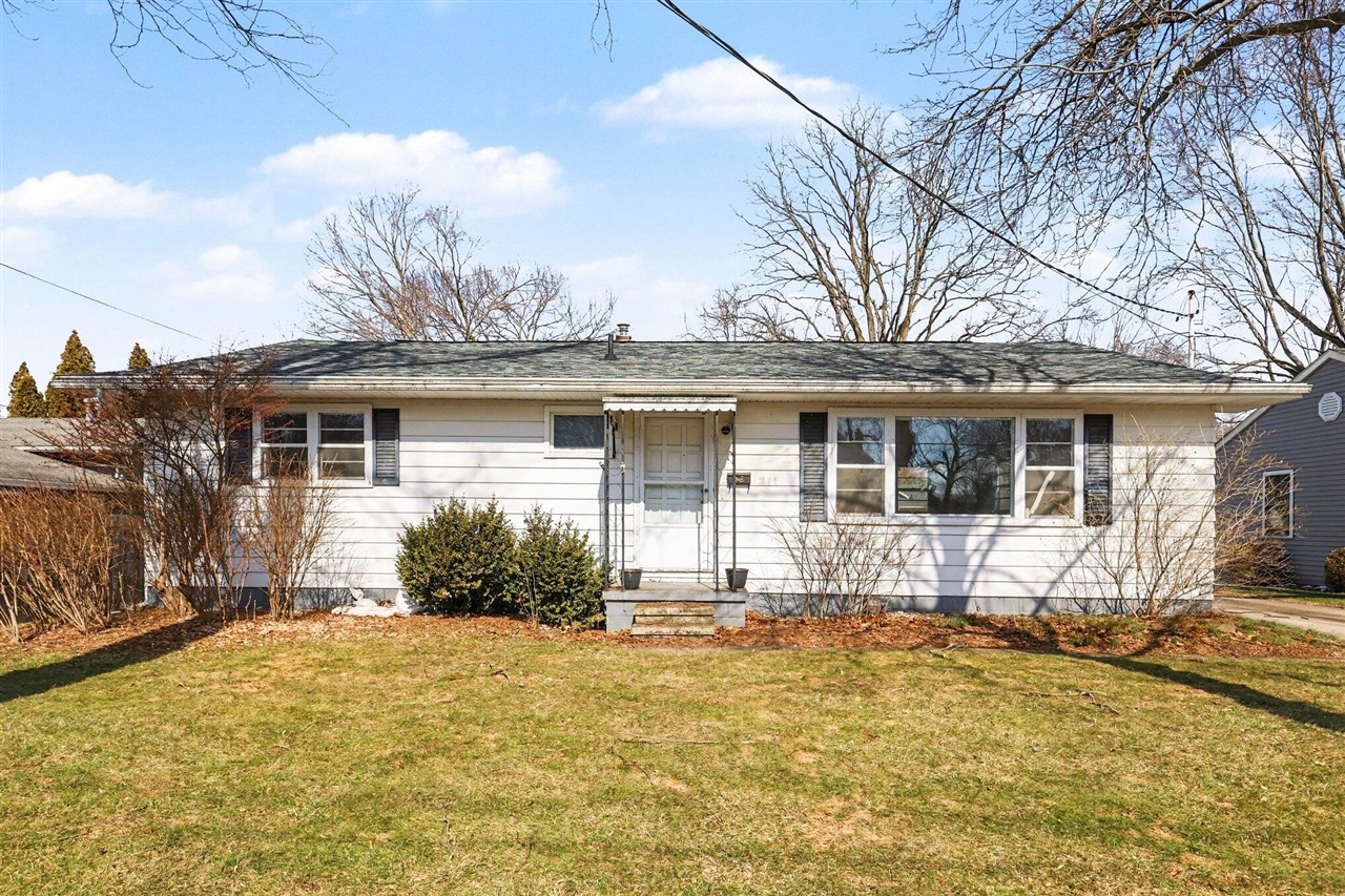 2nd image of 311 Dutton St, Eaton Rapids, MI 48827 | MLS# 70530459