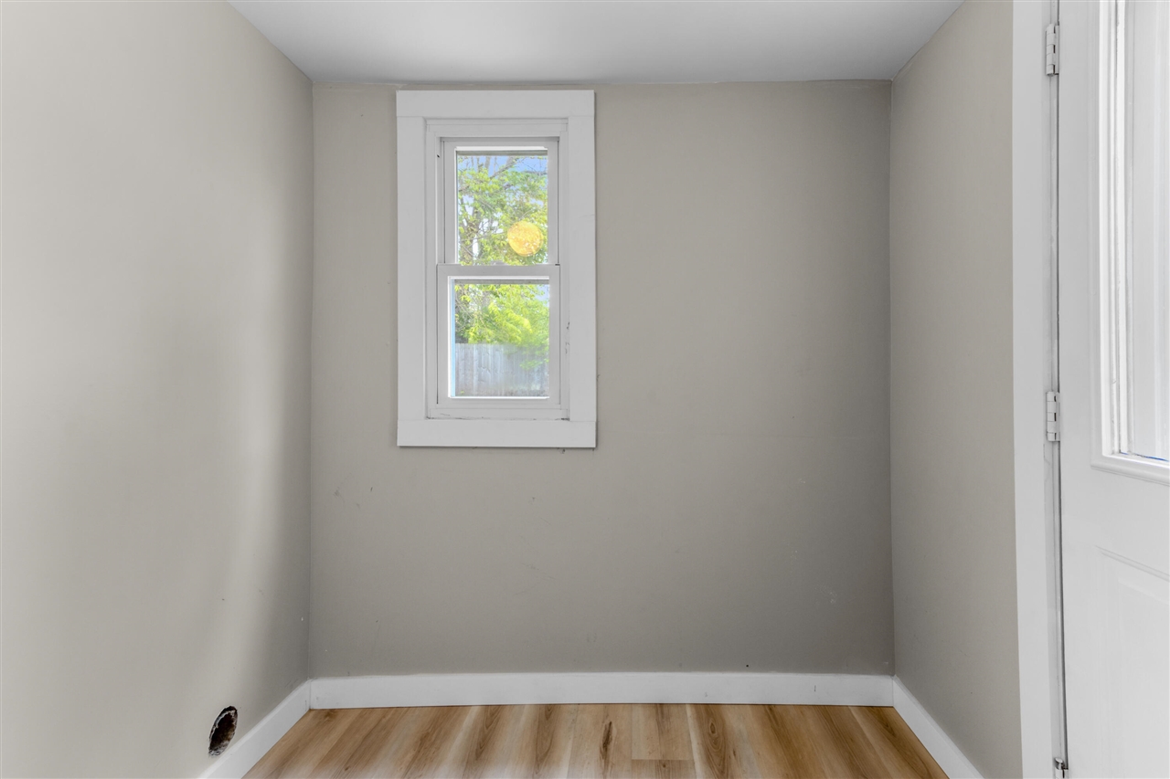 819 Harding Street, Grand Rapids, MI, 49544-1838