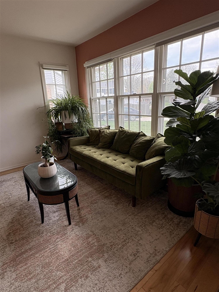 5255 Applewood Drive, Ypsilanti, MI, 48197-8351