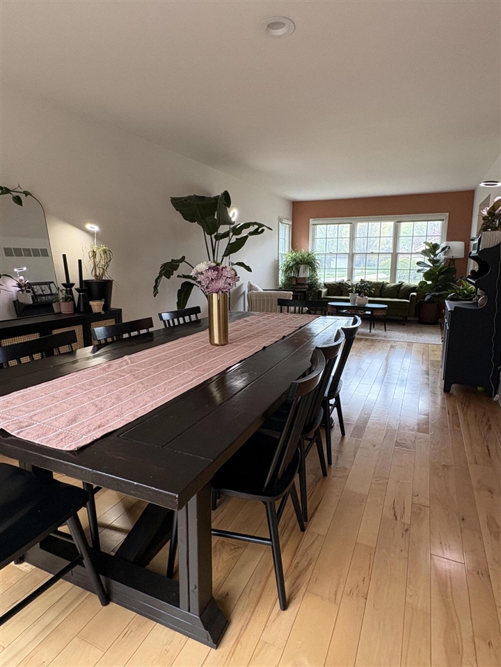 5255 Applewood Drive, Ypsilanti, MI, 48197-8351