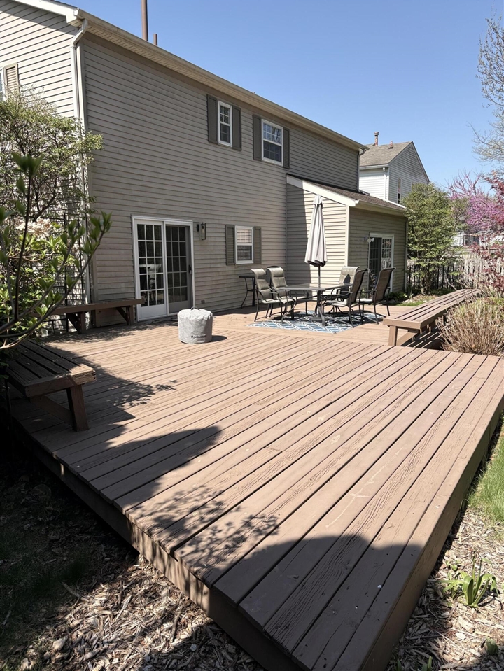 5255 Applewood Drive, Ypsilanti, MI, 48197-8351