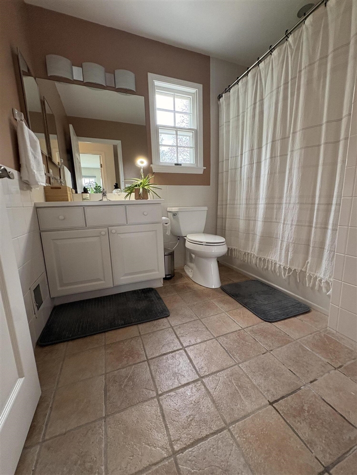 5255 Applewood Drive, Ypsilanti, MI, 48197-8351