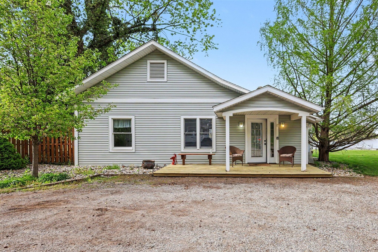 14651 Mercury Drive, Grand Haven, MI, 49417-9703