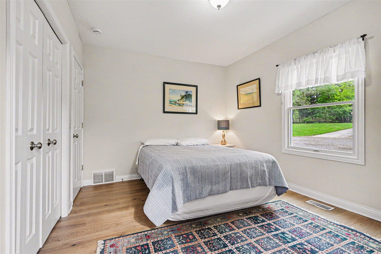 14651 Mercury Drive, Grand Haven, MI, 49417-9703