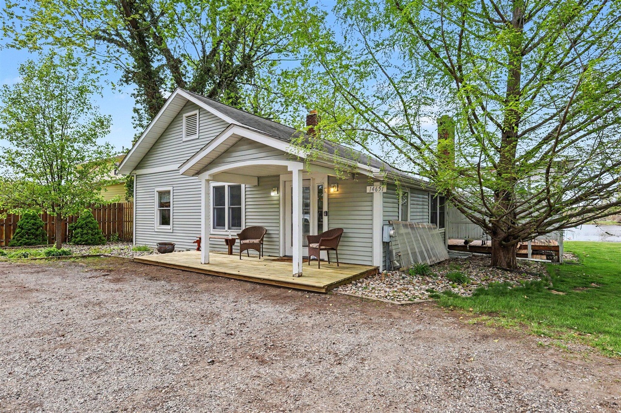 14651 Mercury Drive, Grand Haven, MI, 49417-9703