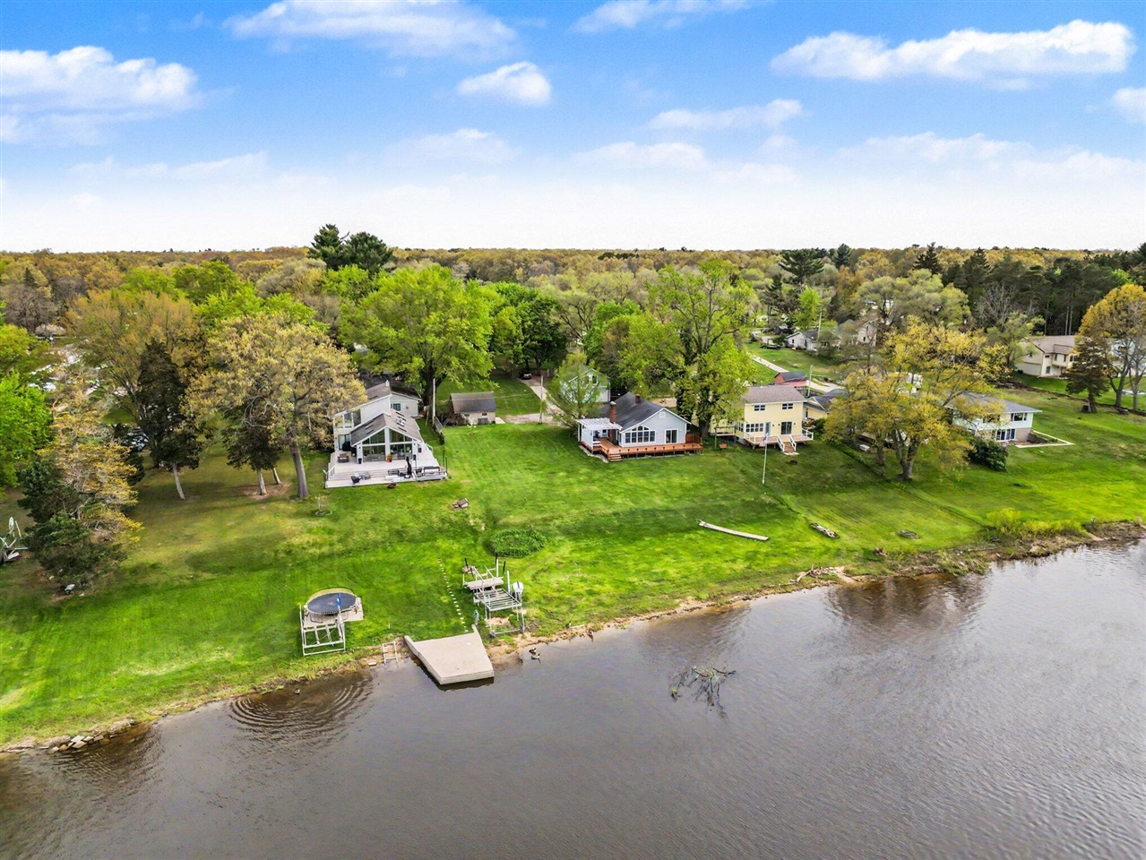 14651 Mercury Drive, Grand Haven, MI, 49417-9703