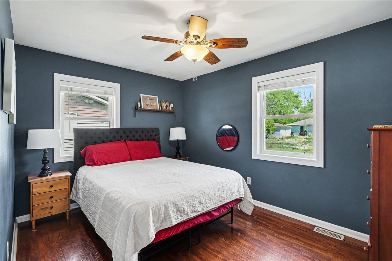 5524 Park Avenue, Hudsonville, MI, 49426-1247