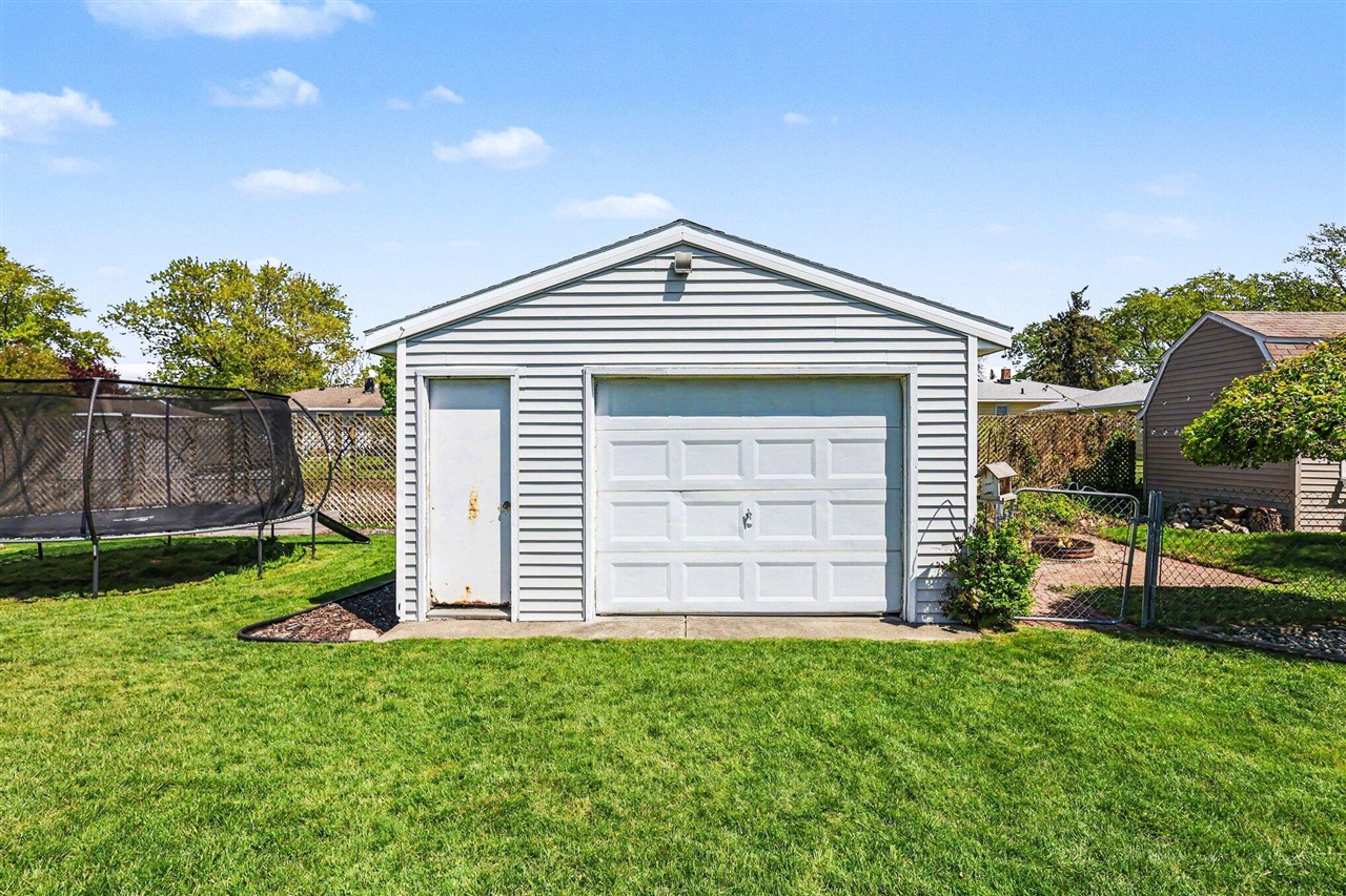 5524 Park Avenue, Hudsonville, MI, 49426-1247