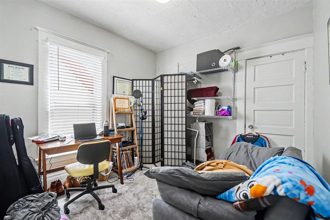 820 Watson Street, Grand Rapids, MI, 49504-6248