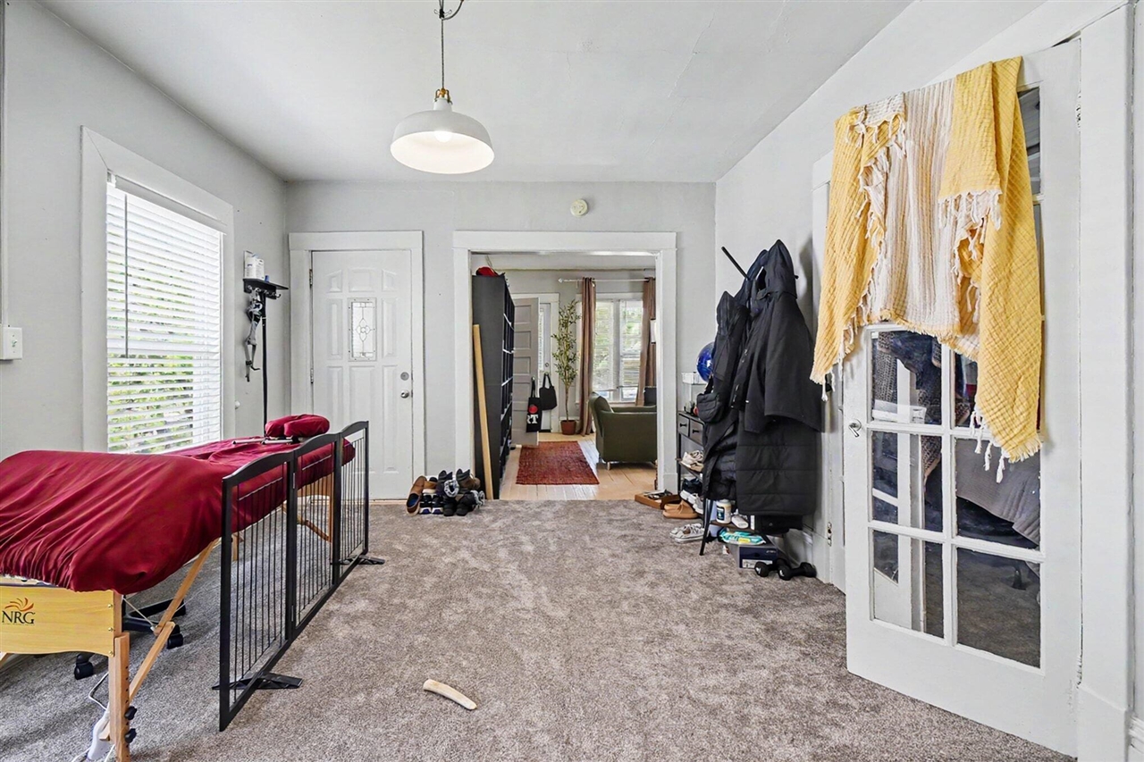 820 Watson Street, Grand Rapids, MI, 49504-6248