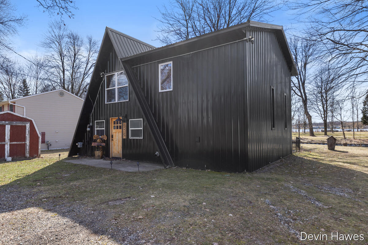 259 Ivason Drive, Stanton, MI, 48888-9216
